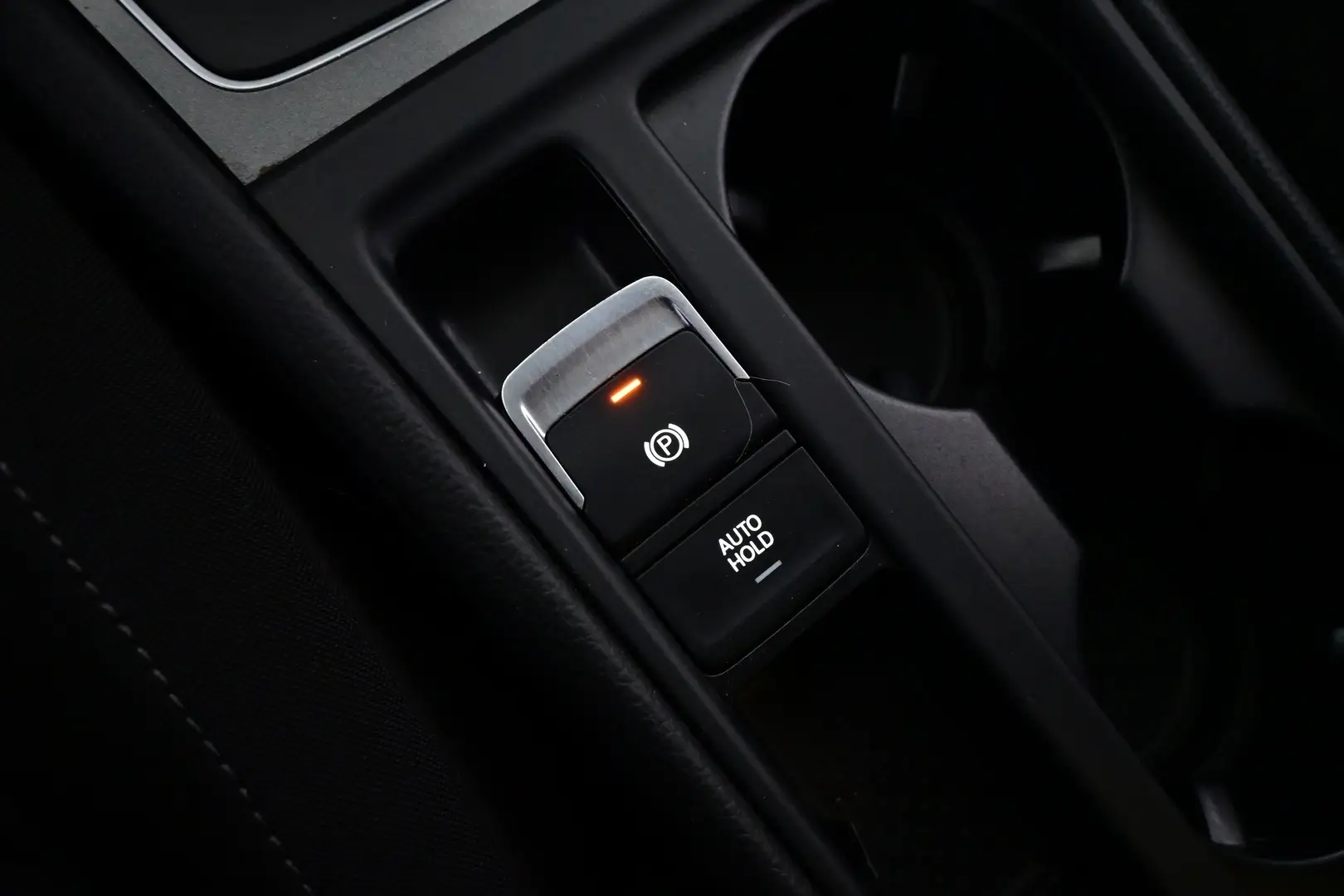 Car Image - 4GQH2LuB9dNzhQ1Fj5JPRX