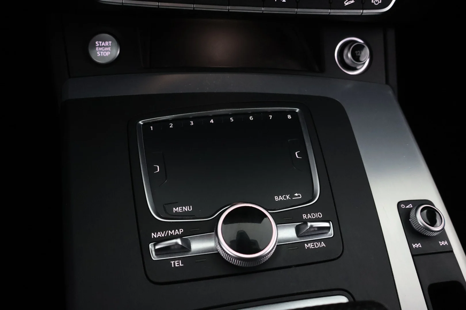 Car Image - 7vWHbXdY8XysvQHYSHb9uy