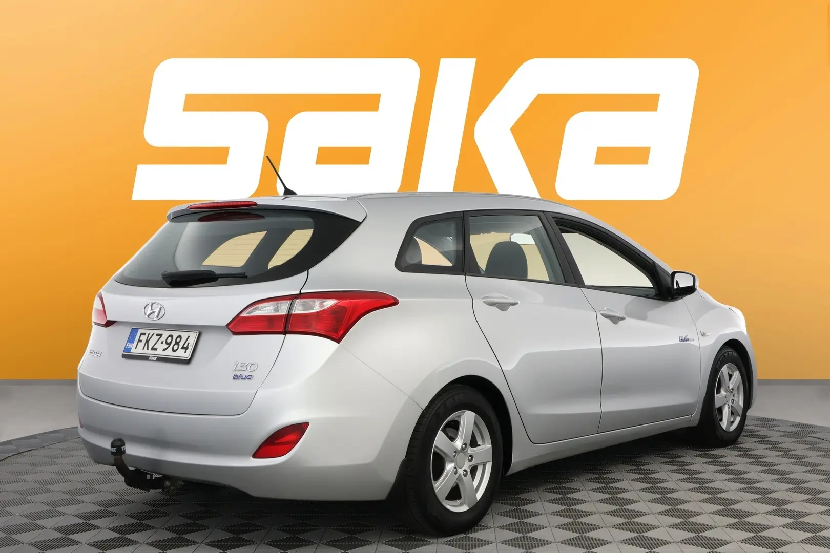 Car Image - 74uA31mwC69ItRJSgbyE29