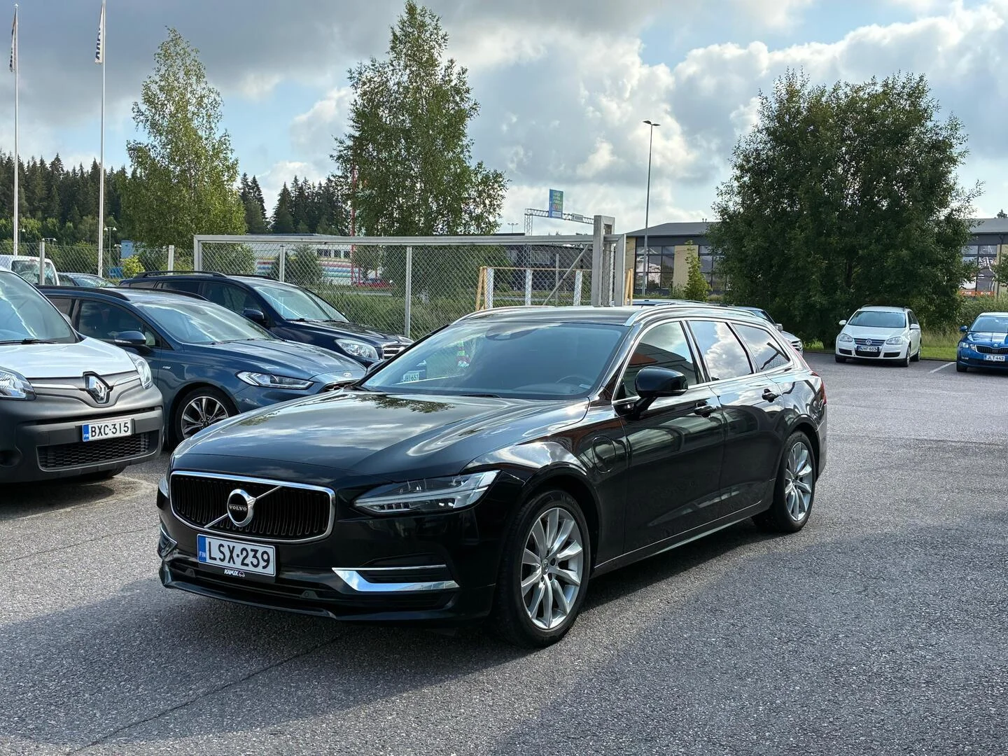 Car Image - 2HWR4vYPai6DqNzI7hovzP