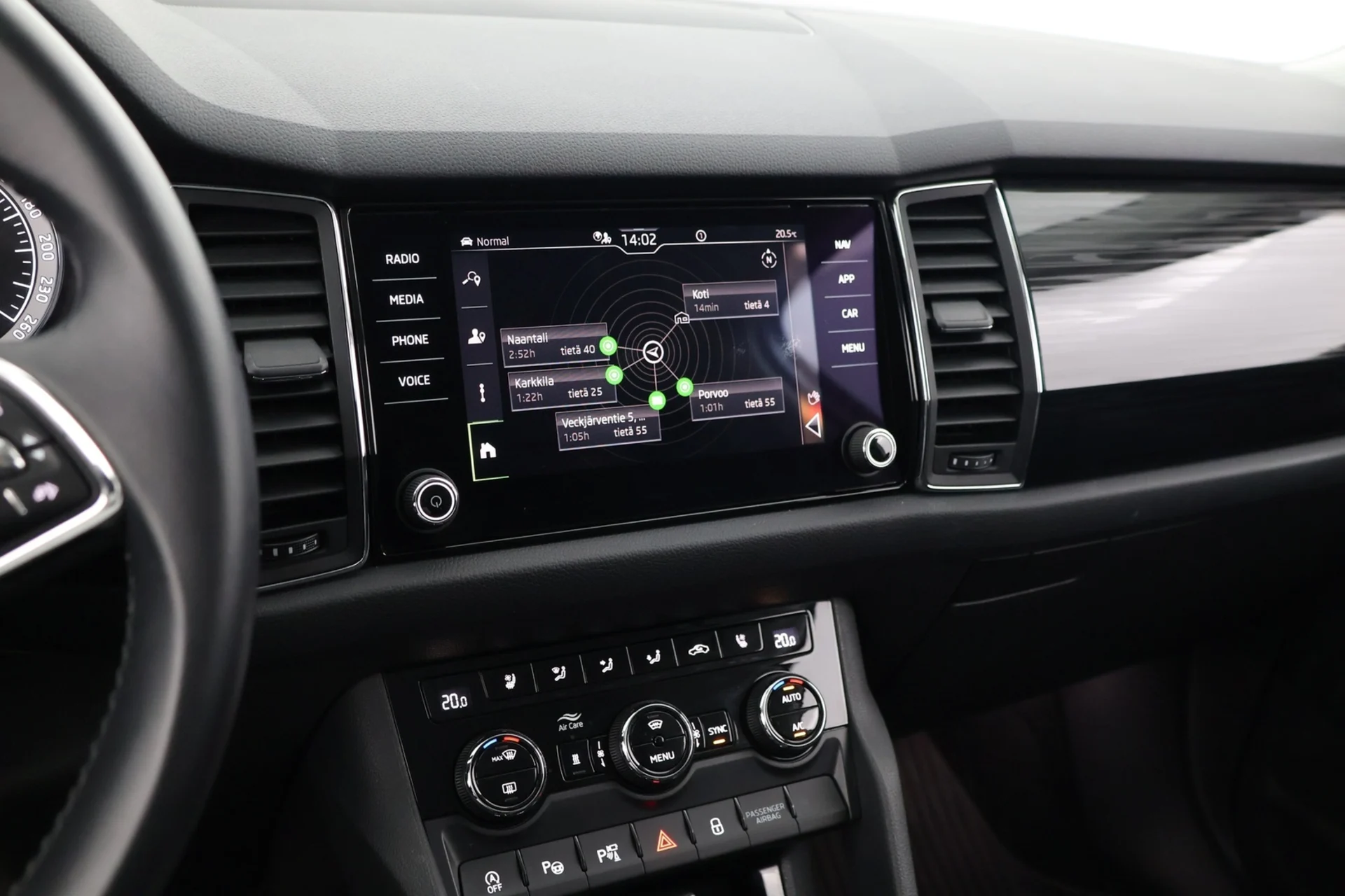 Car Image - J7rcaXnQawWLJkYEC69pM