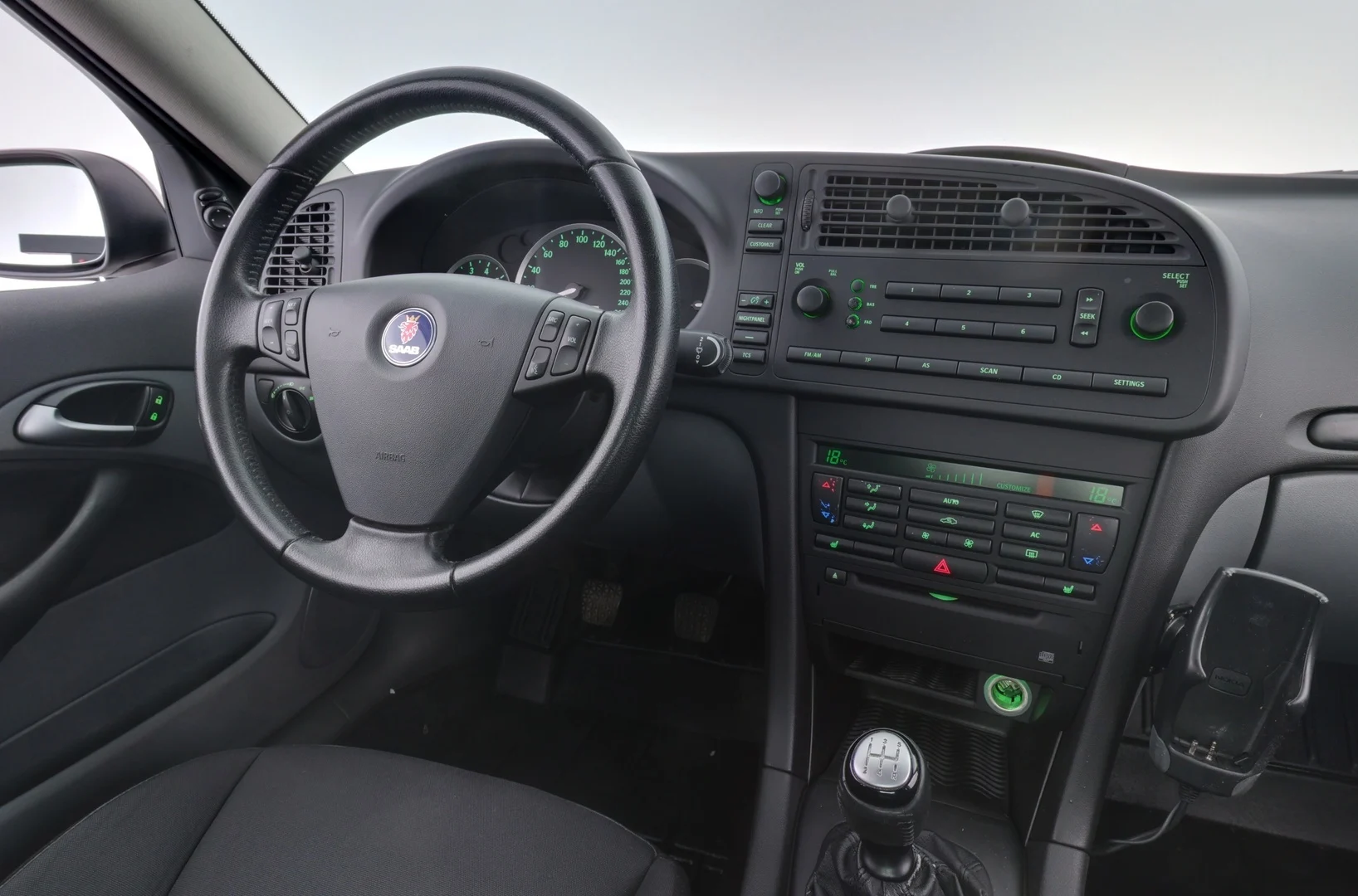 Car Image - 5xckQtgy75ZlozncxsfCc3