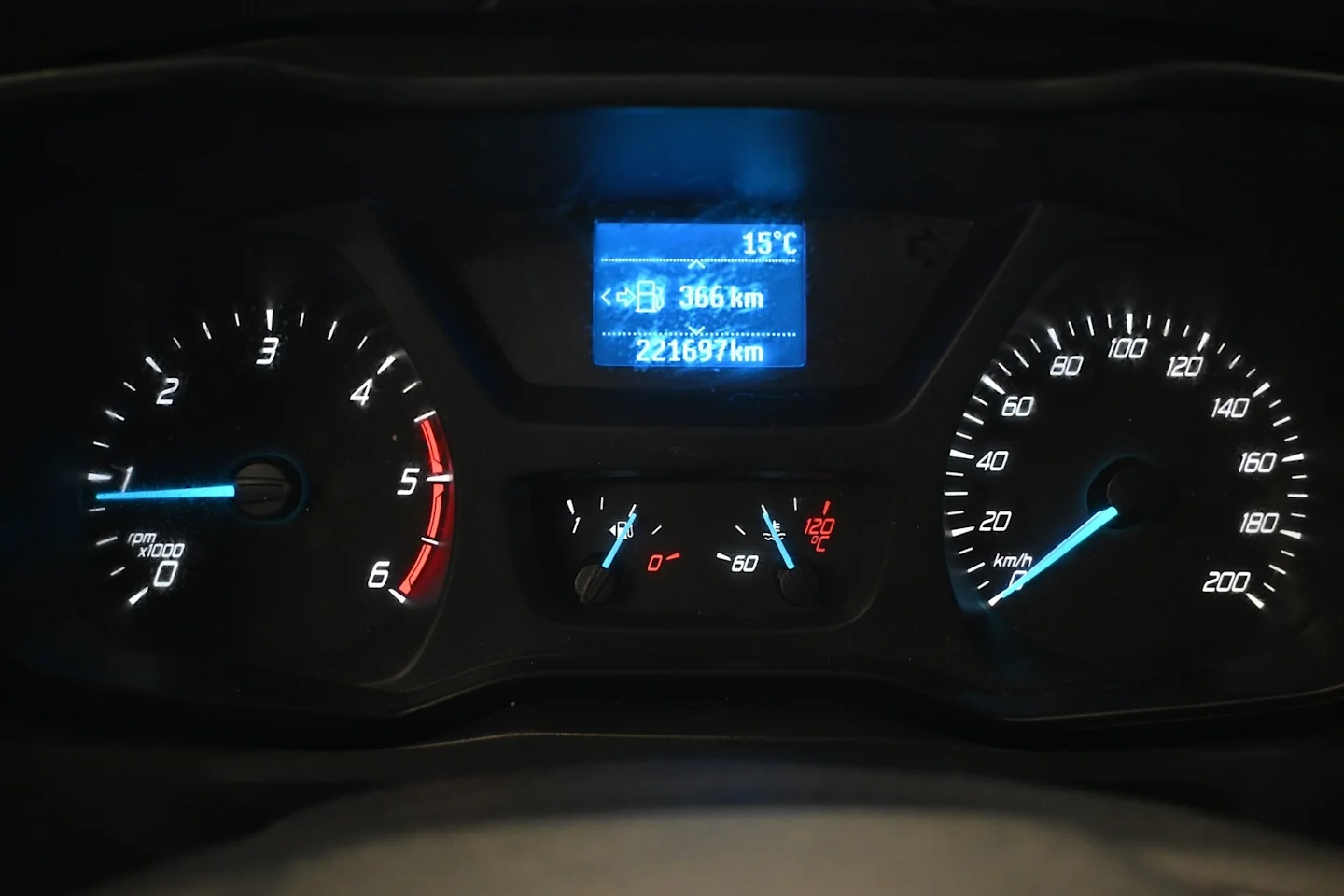 Car Image - 2dzouLTfUgZi3KZOKPZzyO
