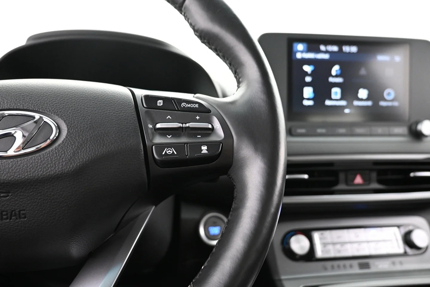 Car Image - 4sVLSFlP3yCIEfWAzC37Qo