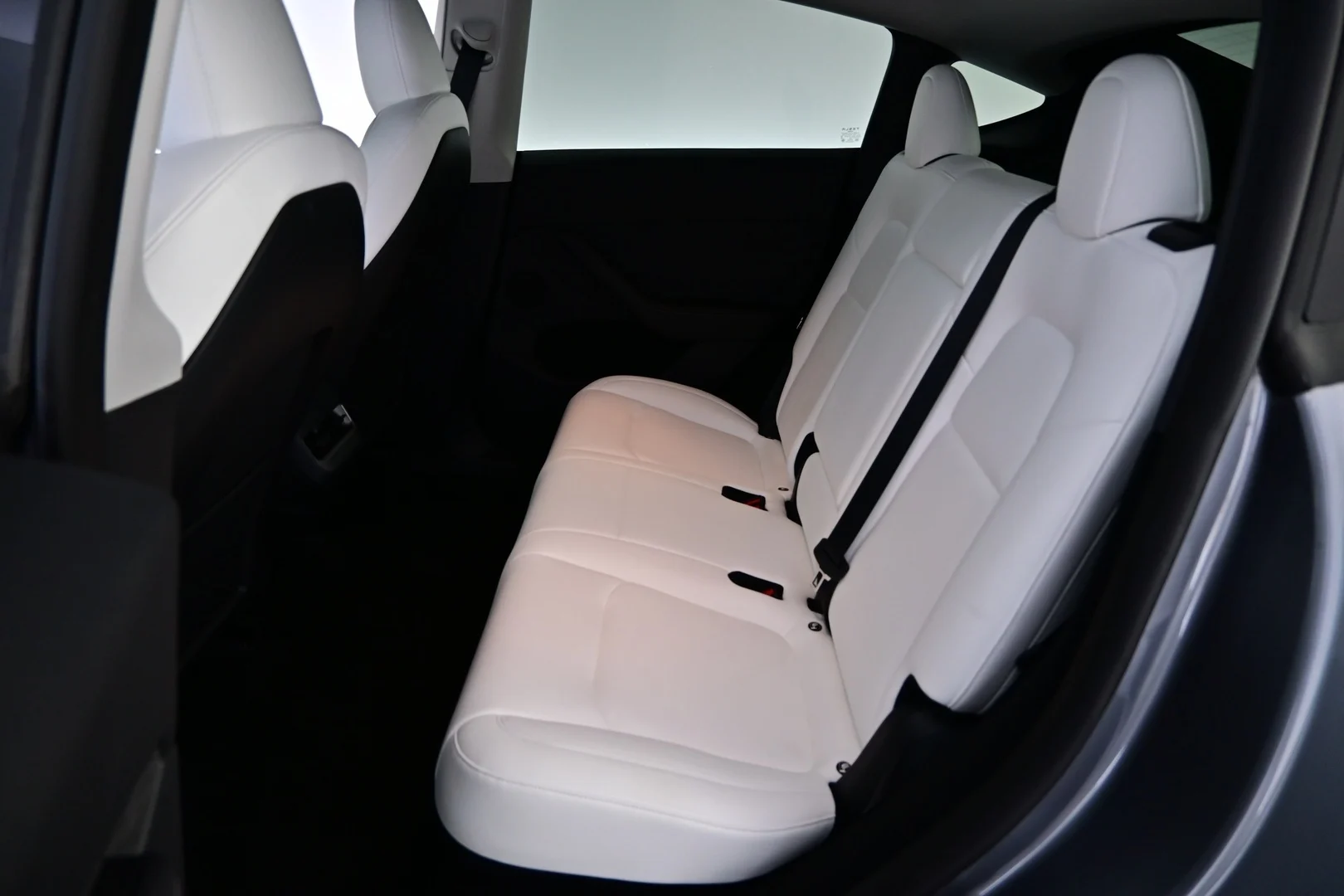 Car Image - cJK19QVybosn69r9jumE6