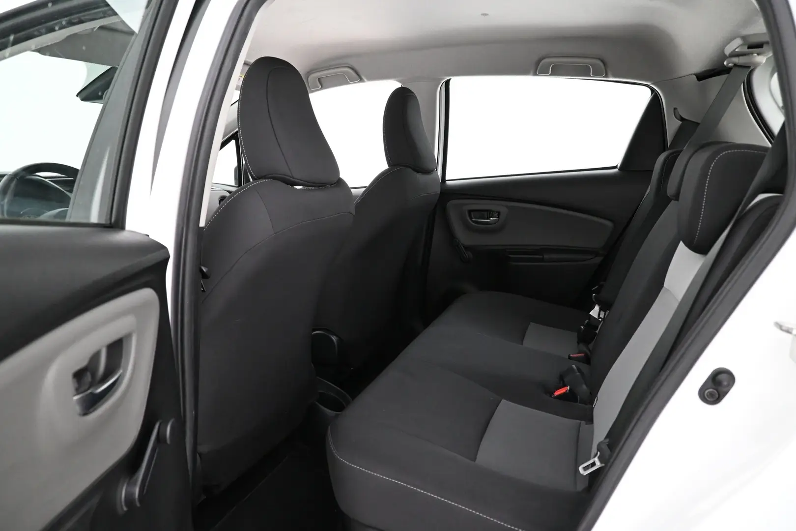Car Image - 5UKydLYdKFSjRobjT9AKn1