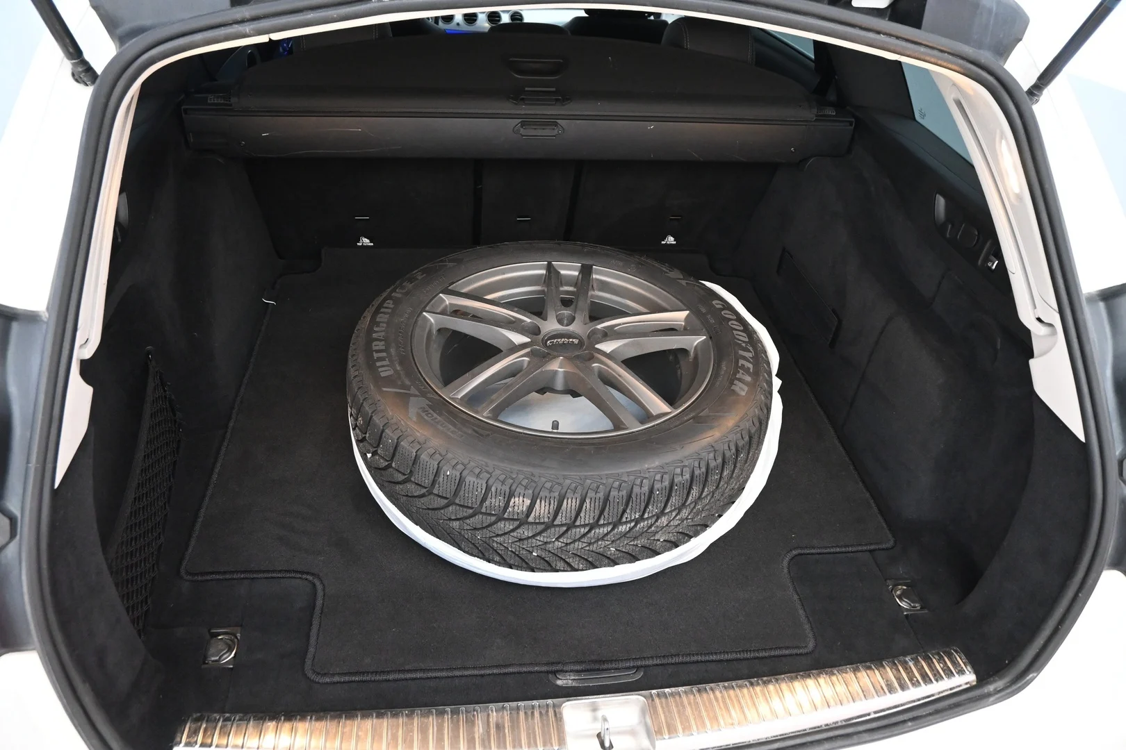 Car Image - e4D1byhqctysAf8PQATed