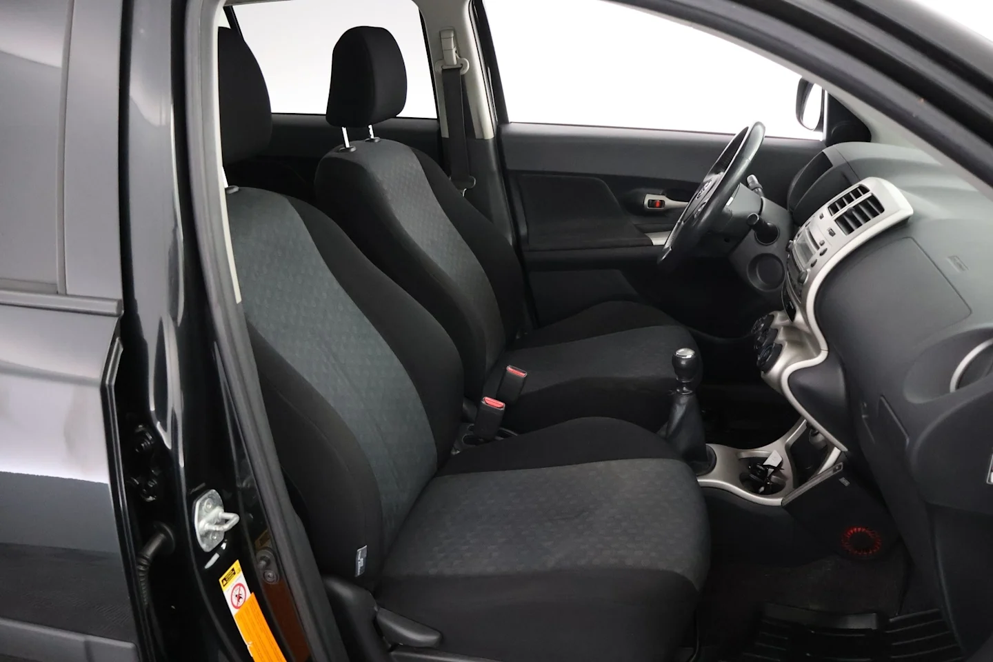 Car Image - 1PI52bHJ8EJa7rgqWoxKbf