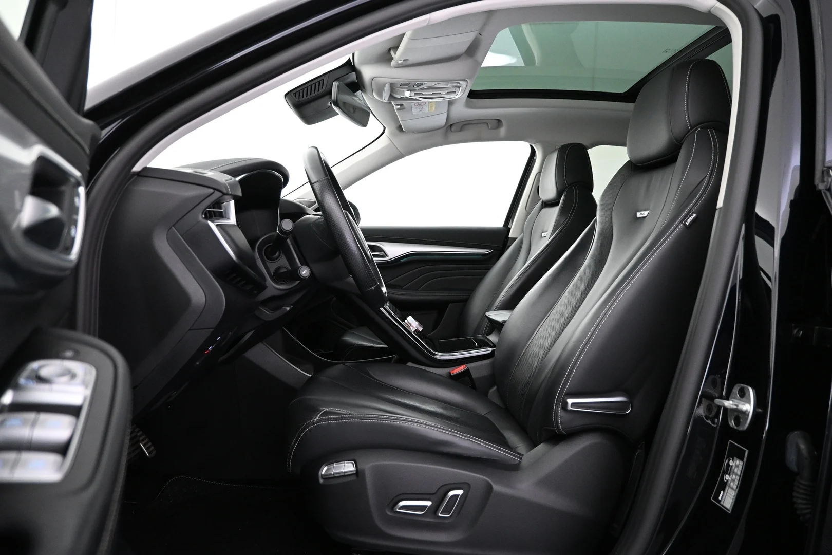 Car Image - pl5xCItXD4MQom7XWJuYC