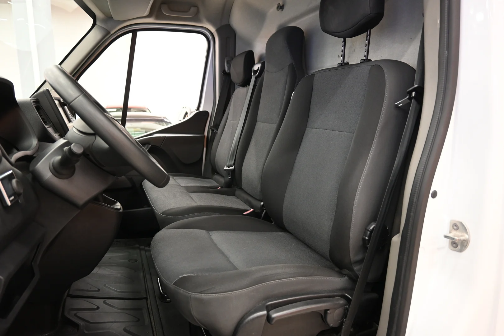 Car Image - 4IThUvrl9GfkxDPUlUB14Y