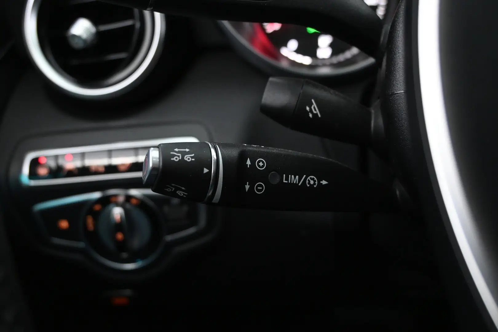 Car Image - 5t2j10t19f1L36Eb62tYpy