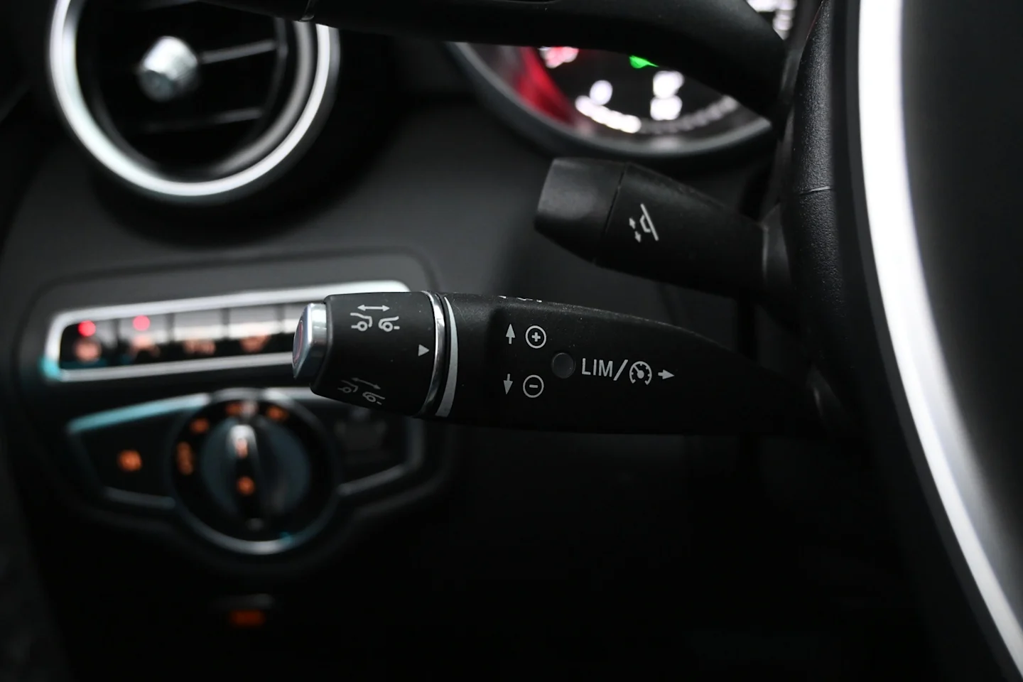 Car Image - 5t2j10t19f1L36Eb62tYpy