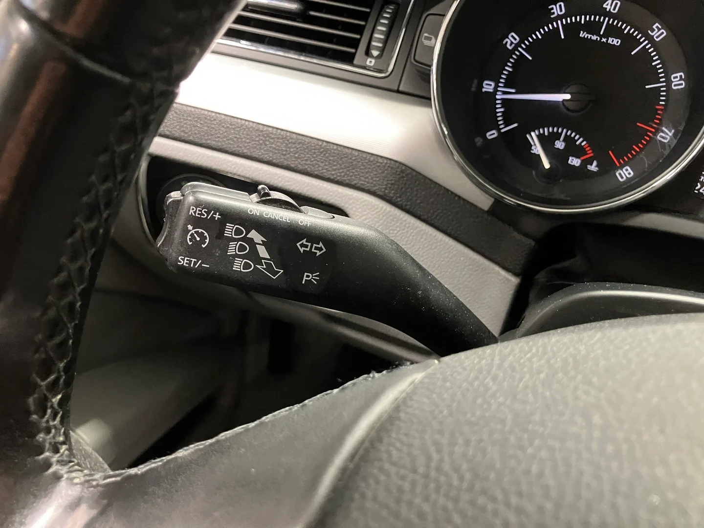 Car Image - FsTkKYT7XoojYjjK0pqFY