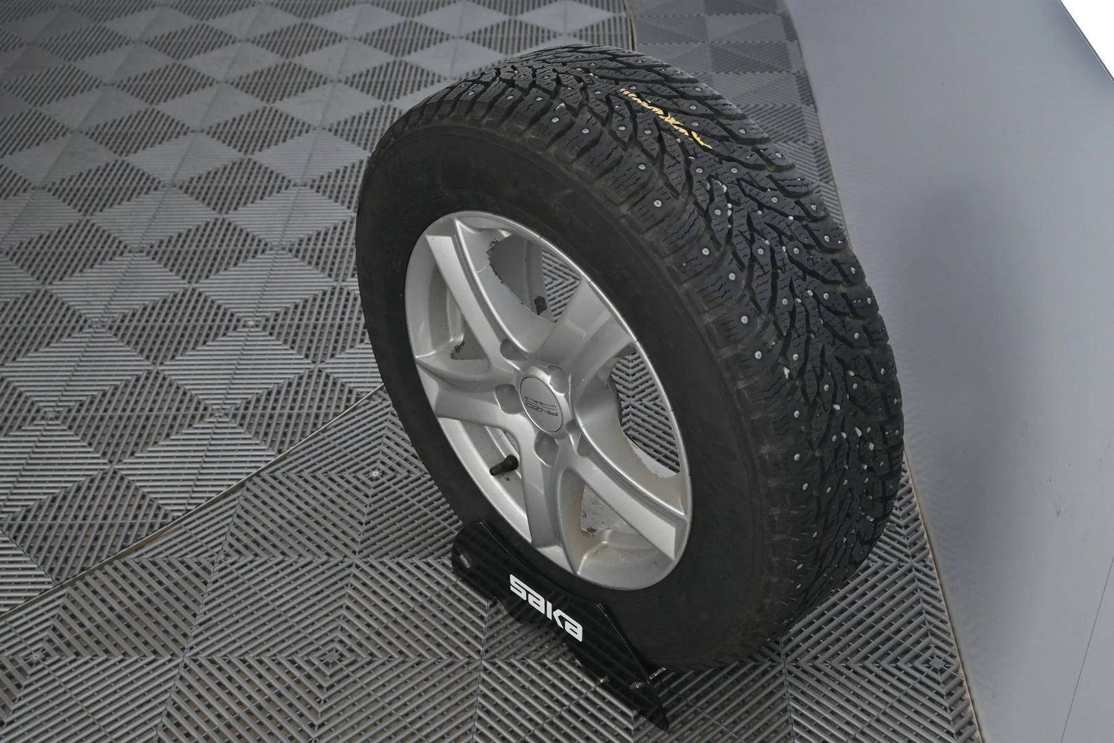 Car Image - 3SkzEnS0jm96zQZlIIq5qr