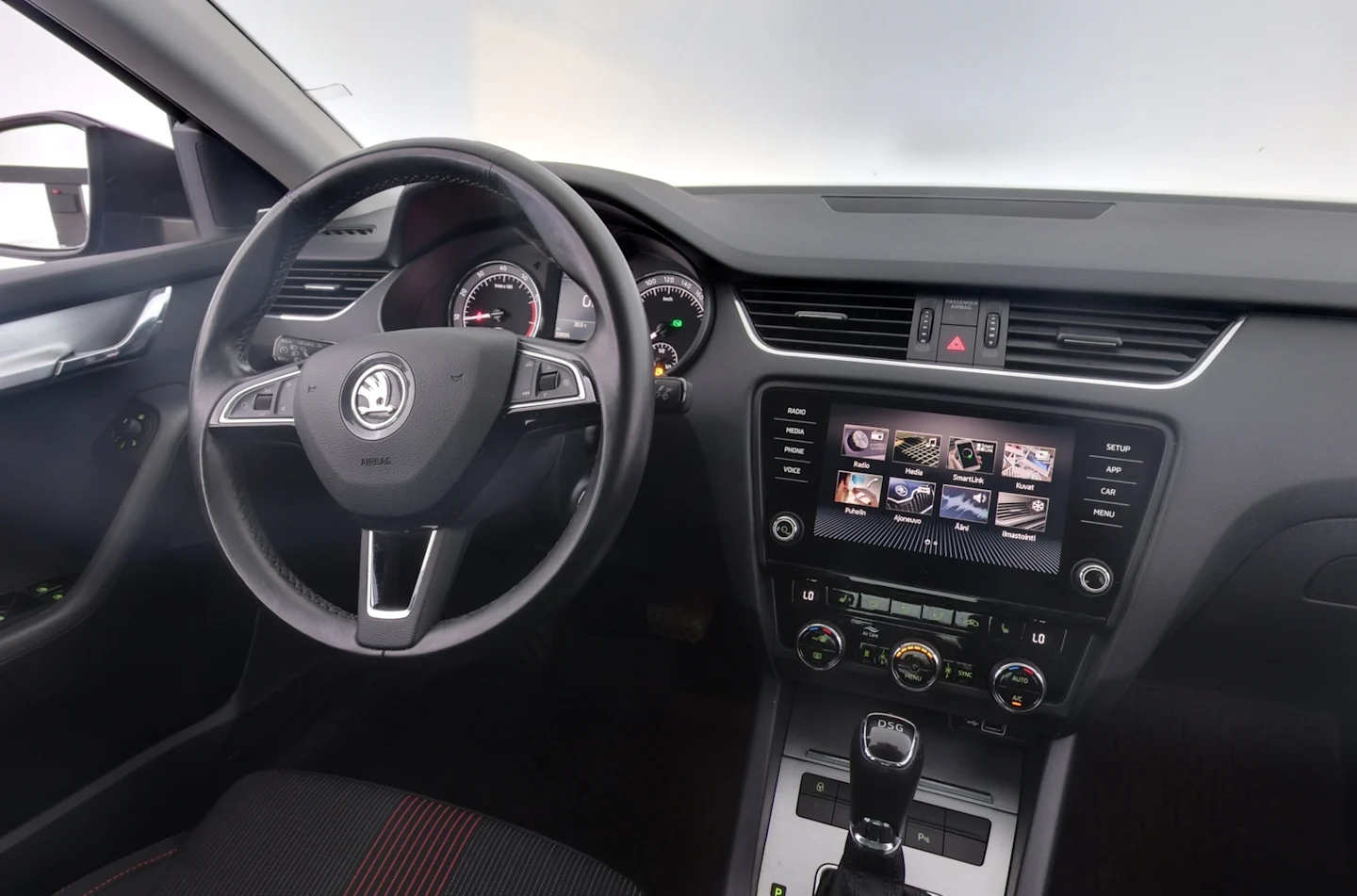 Car Image - sdPKxsGzL9kKH438wTOgi
