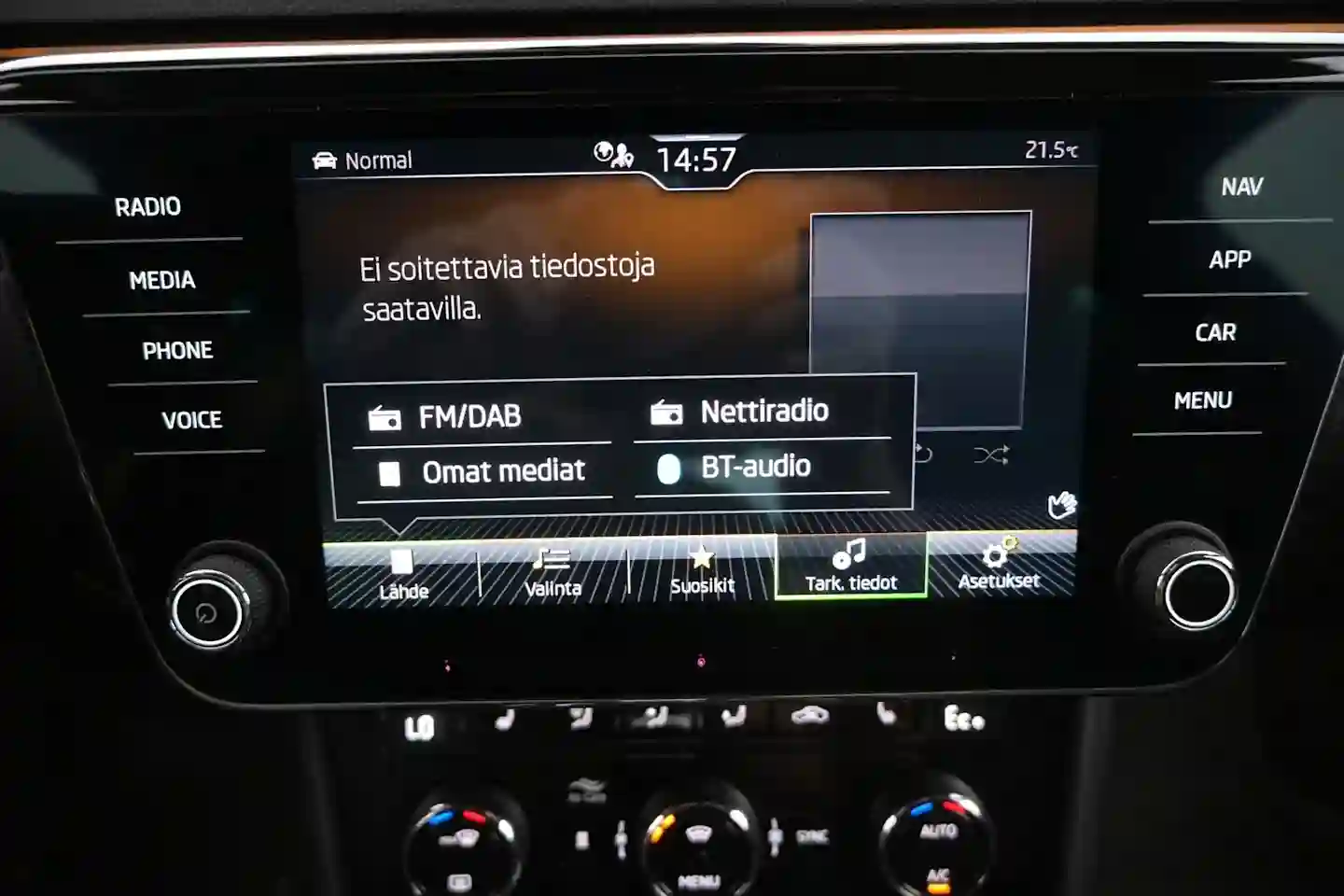 Car Image - 5P0LnYXkrEtlGct9WYMtRX