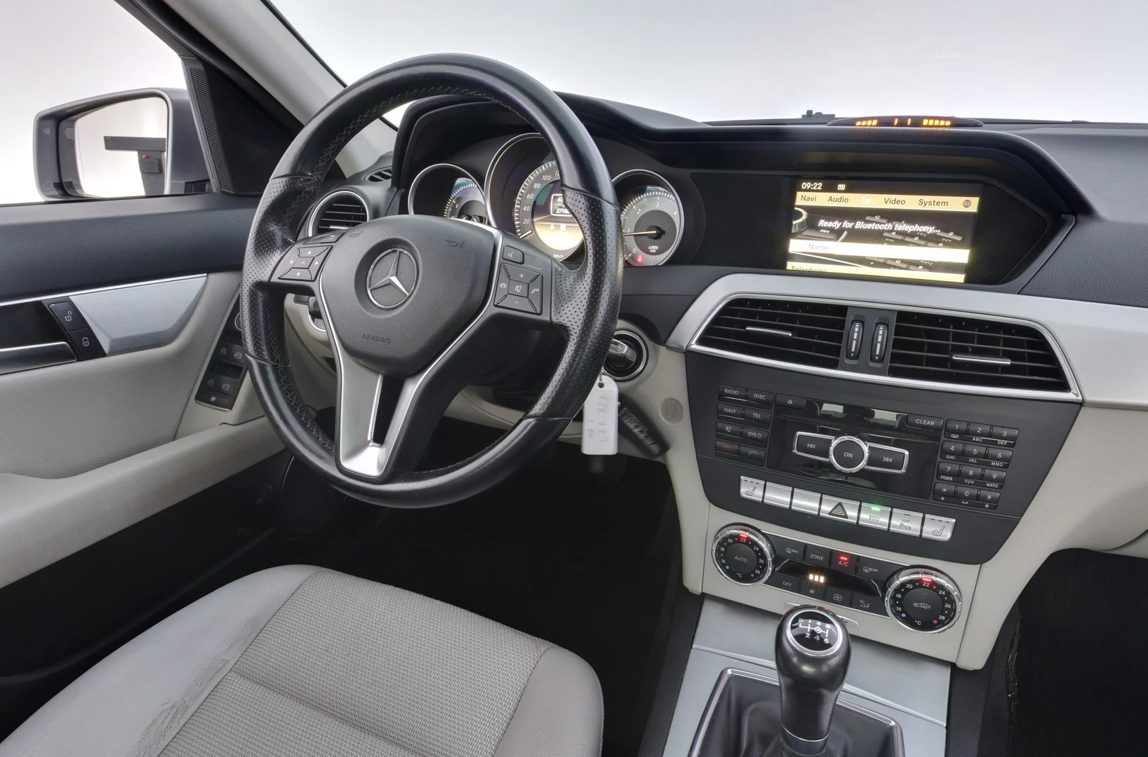 Car Image - 4EdO02rKMlEZGM7EJhuxER
