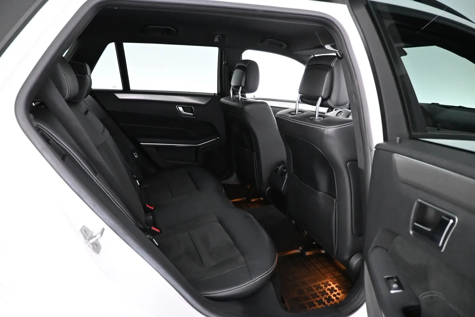 Car Image - 5NA1quy1G3xyCI3DwaLSFp