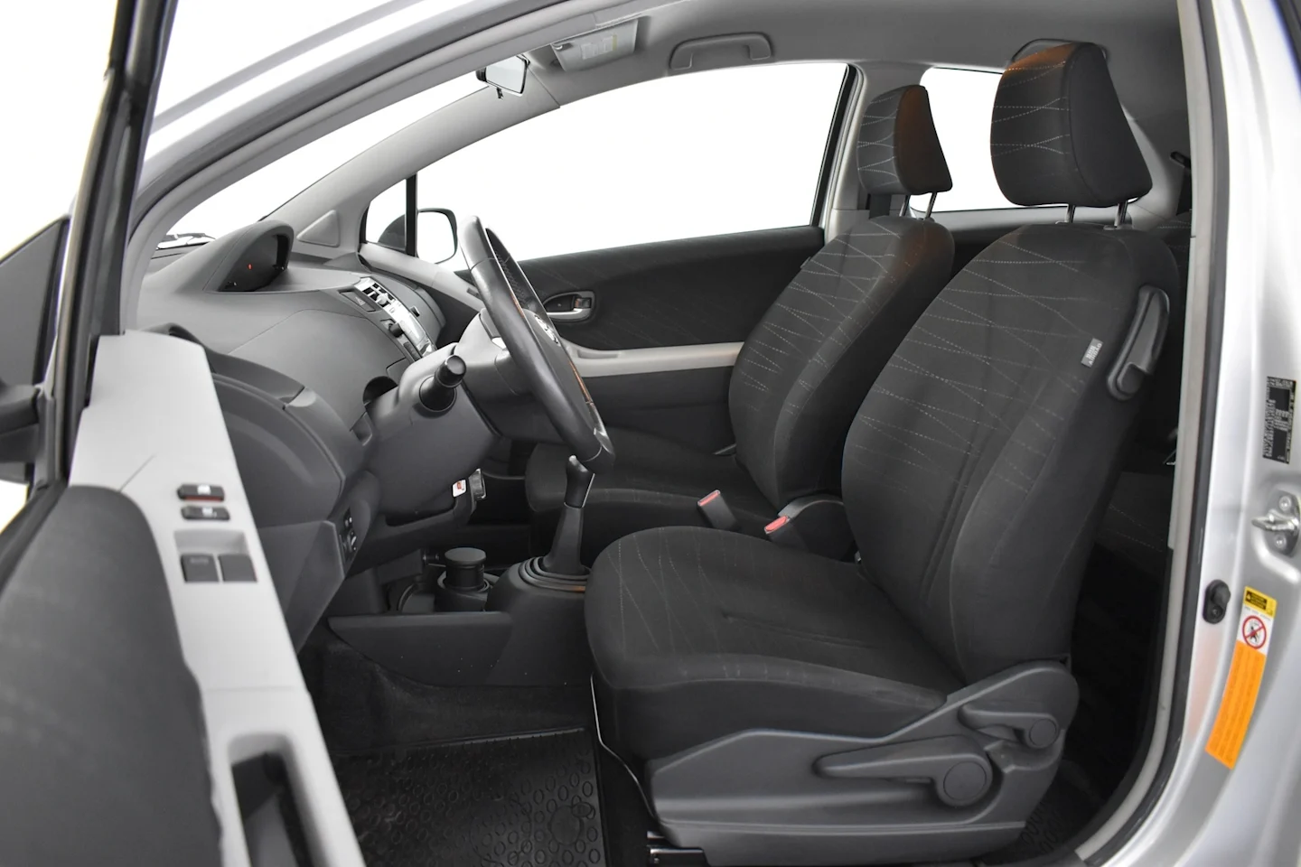 Car Image - 7lt3pCQdxMYRGBvQH9Ezv9
