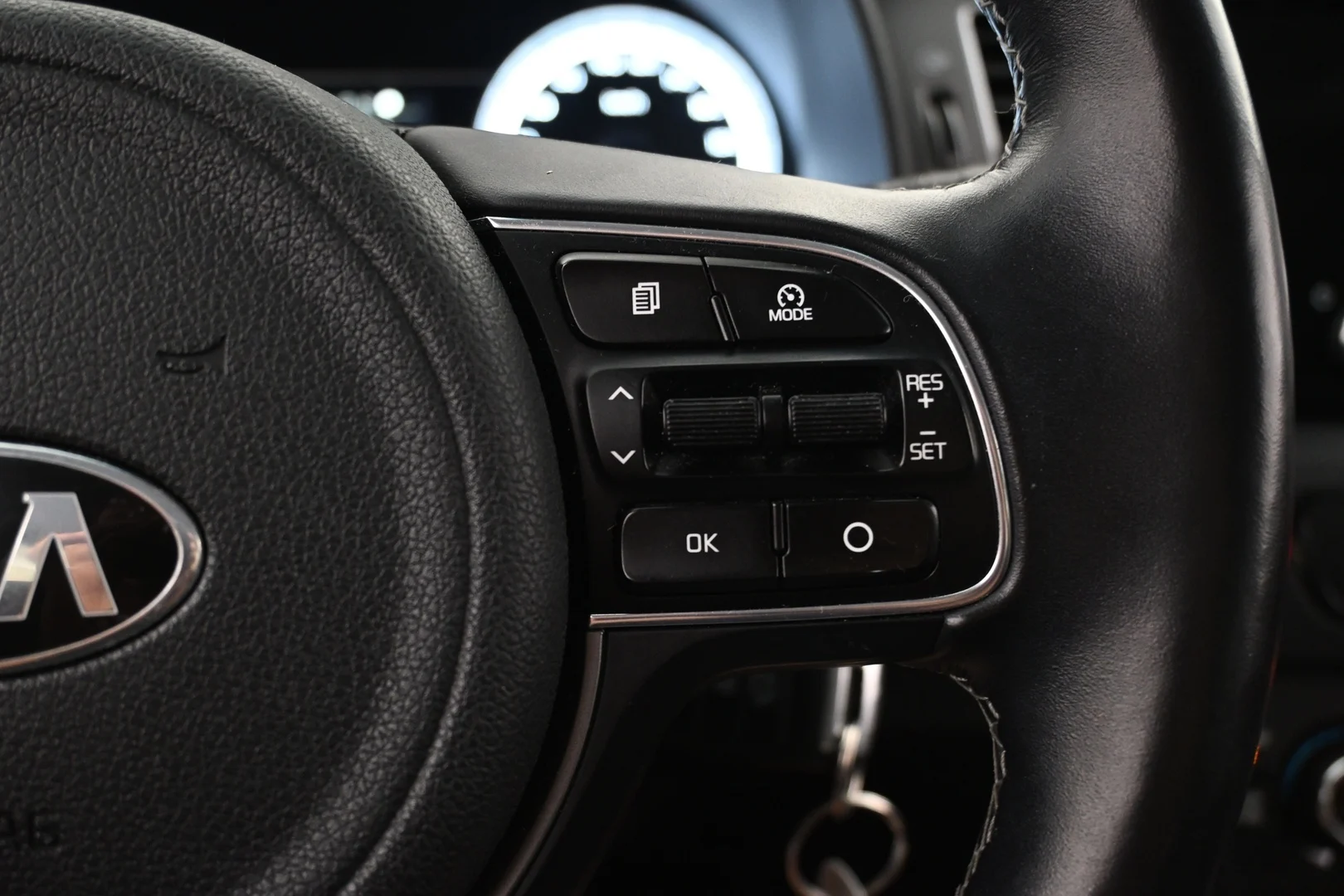 Car Image - 2qUq581ISykz2bl7R6qQU4