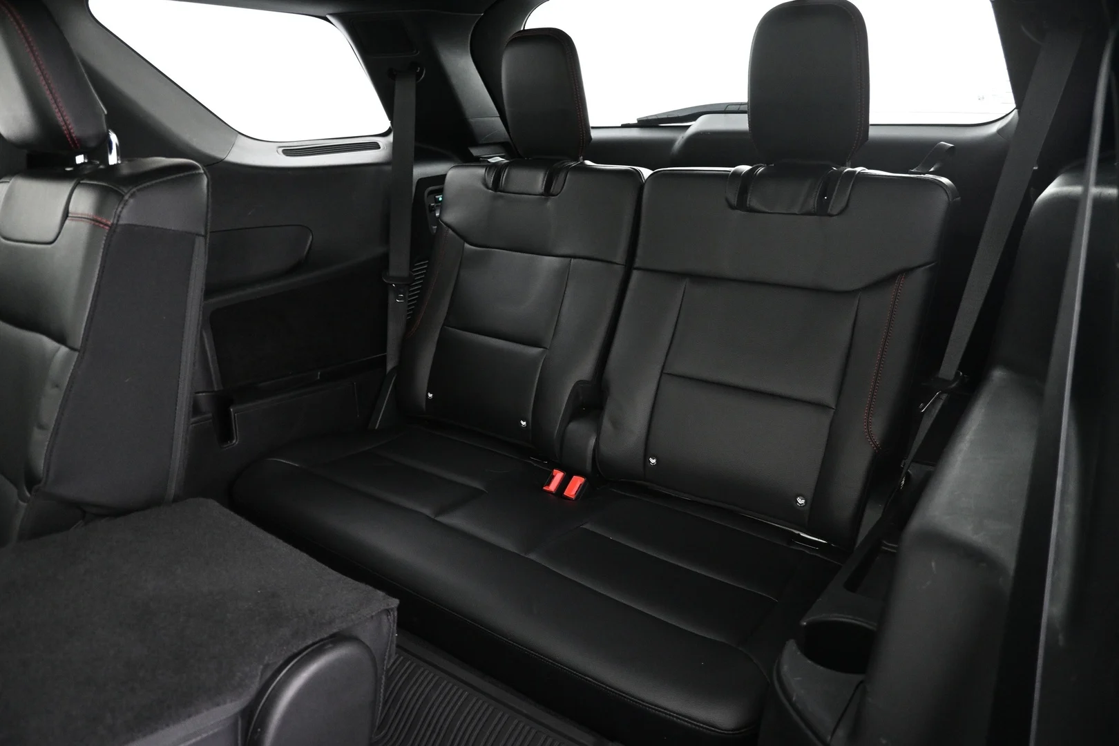Car Image - 2CHpwiOdDip4zCiEL17fH7