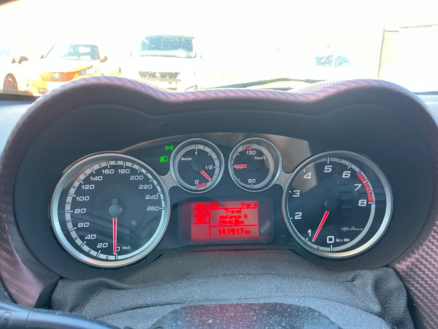 Car Image - 7ydKj9Nz8hufxerHE6A1tR