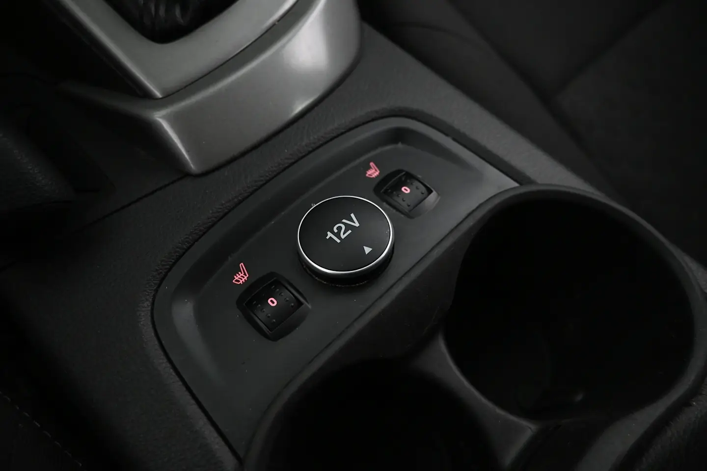 Car Image - 7ztdS8BEADw4iwDW1hOwoj