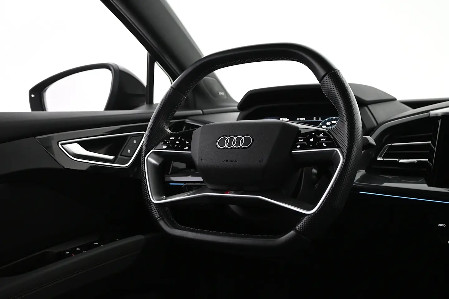 Car Image - 6Y3mLT303kXviRKQ3gvYe3