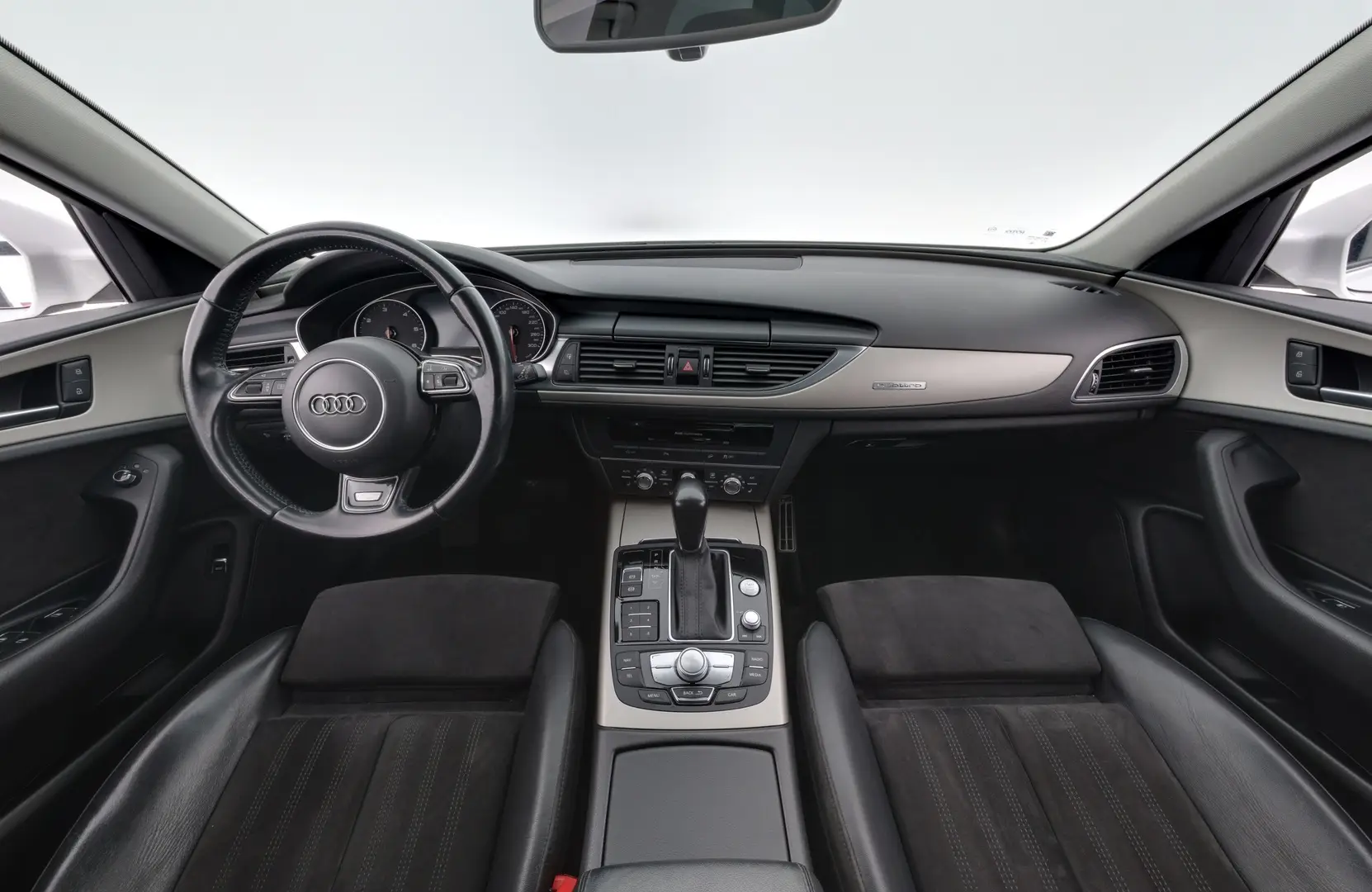 Car Image - 2WG5vsxSXuVrOpNQ2euCAB