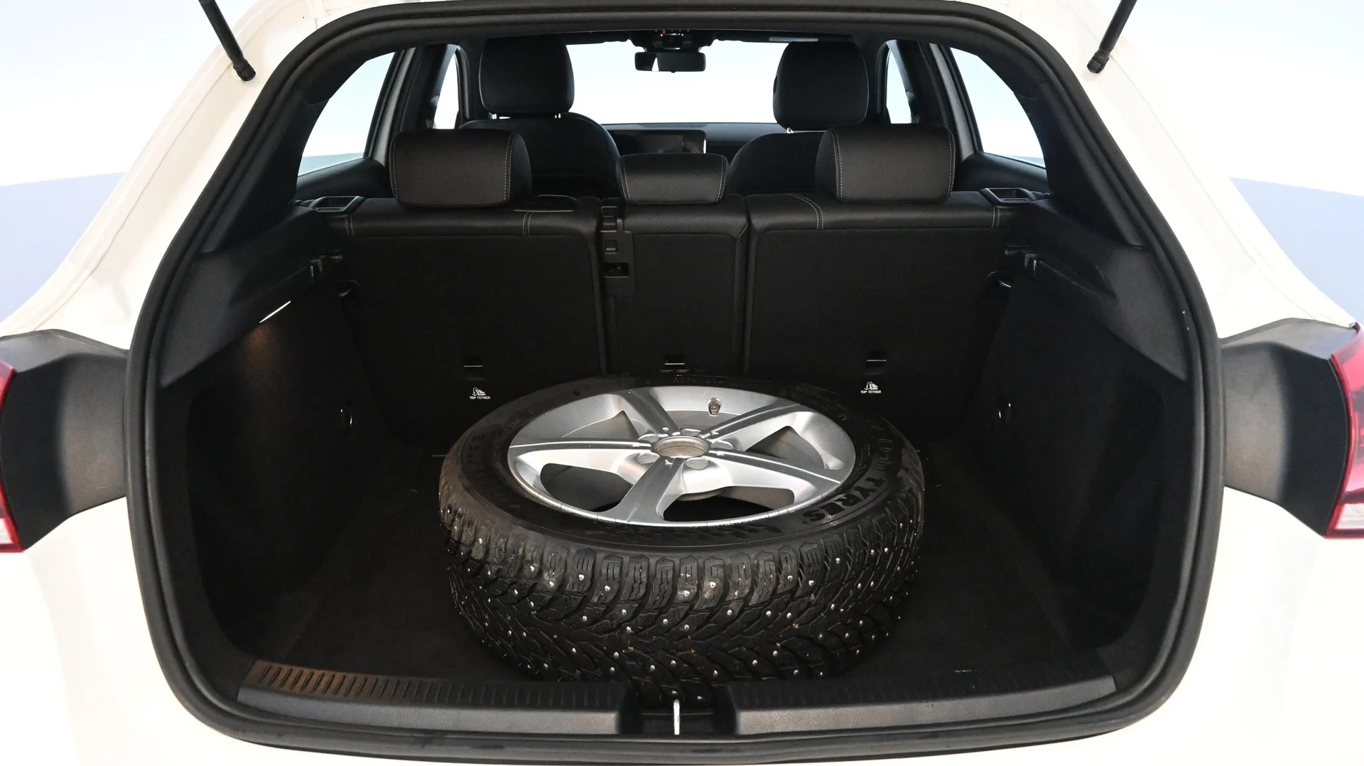 Car Image - 1KZLrkuPT1EVw9Vi3x1VCQ