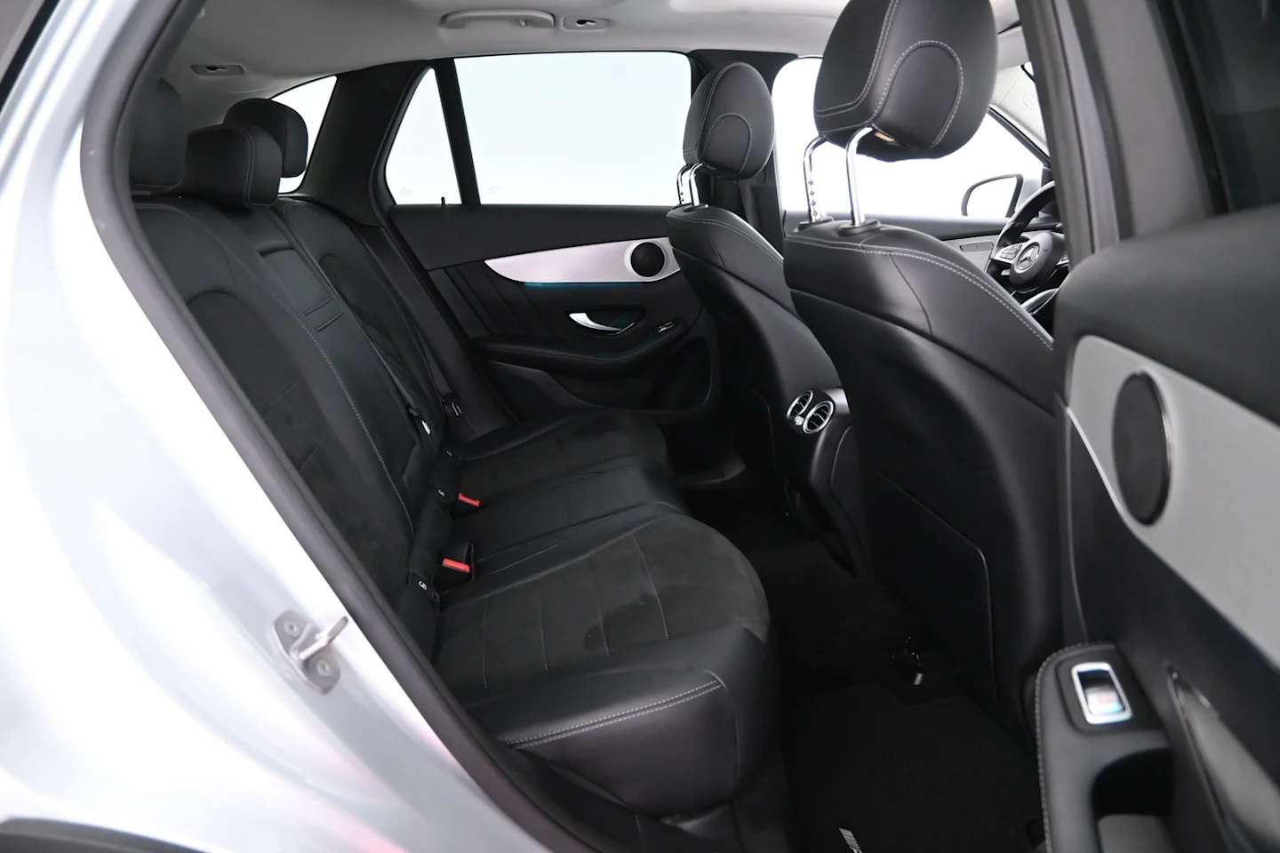 Car Image - 7DMgyZH8gex5b79VMiCfzQ