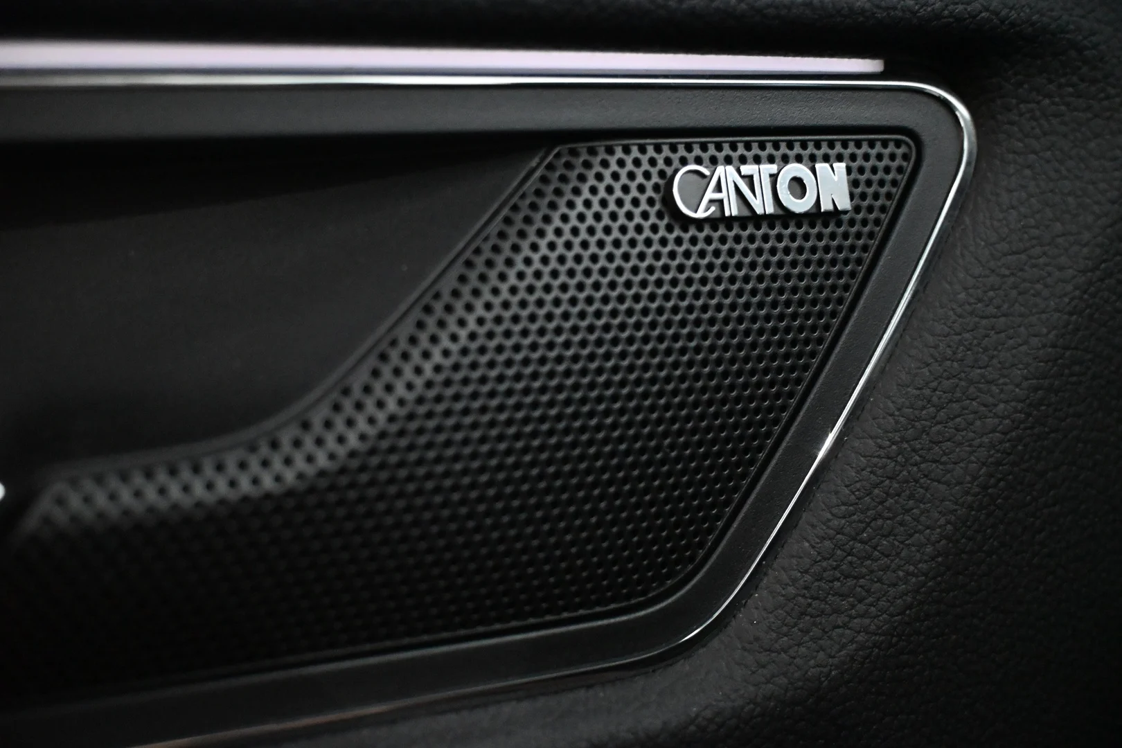 Car Image - 1SWSOp3tssHHPLCmuDGngE