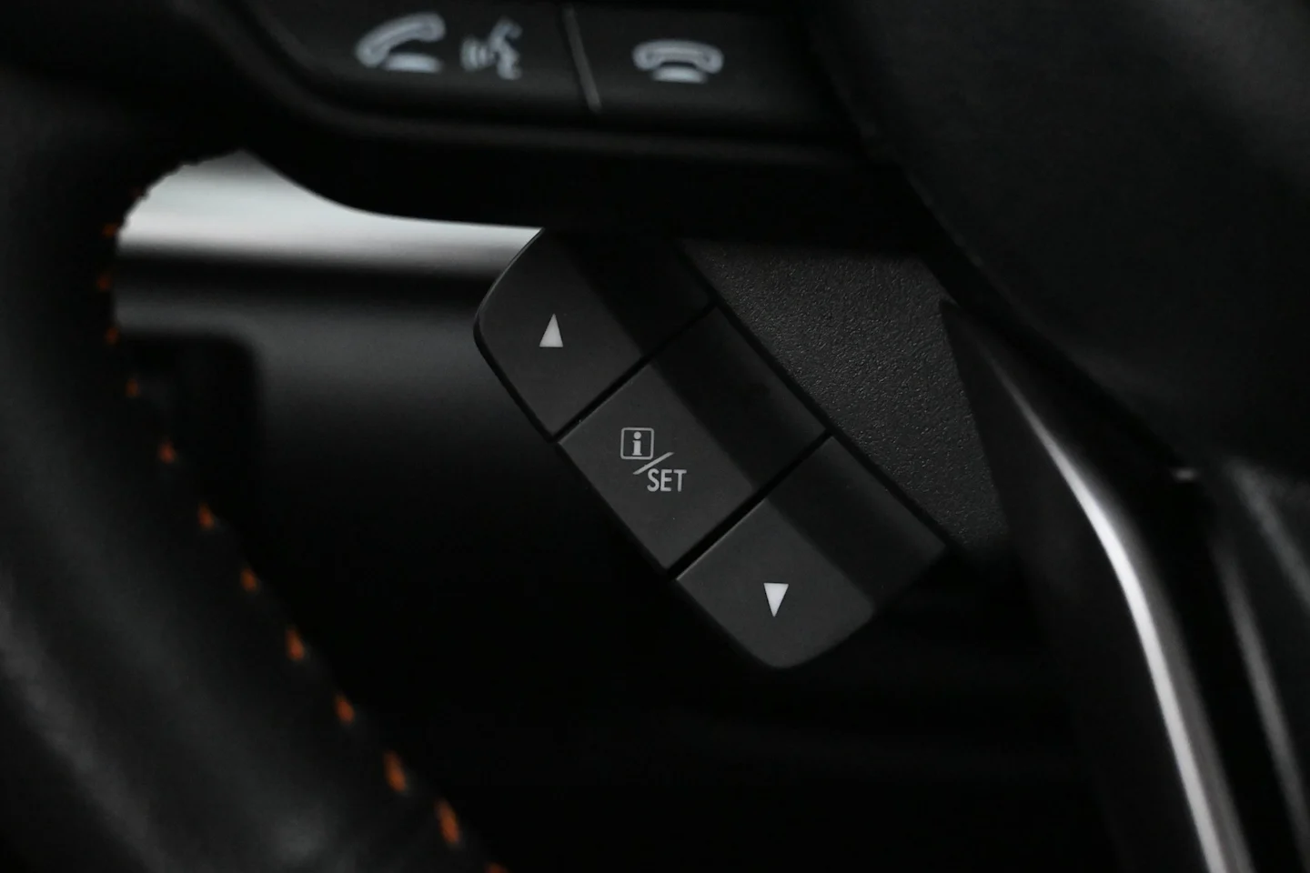 Car Image - 59kb0aRmb20zl75Mn9UMXR