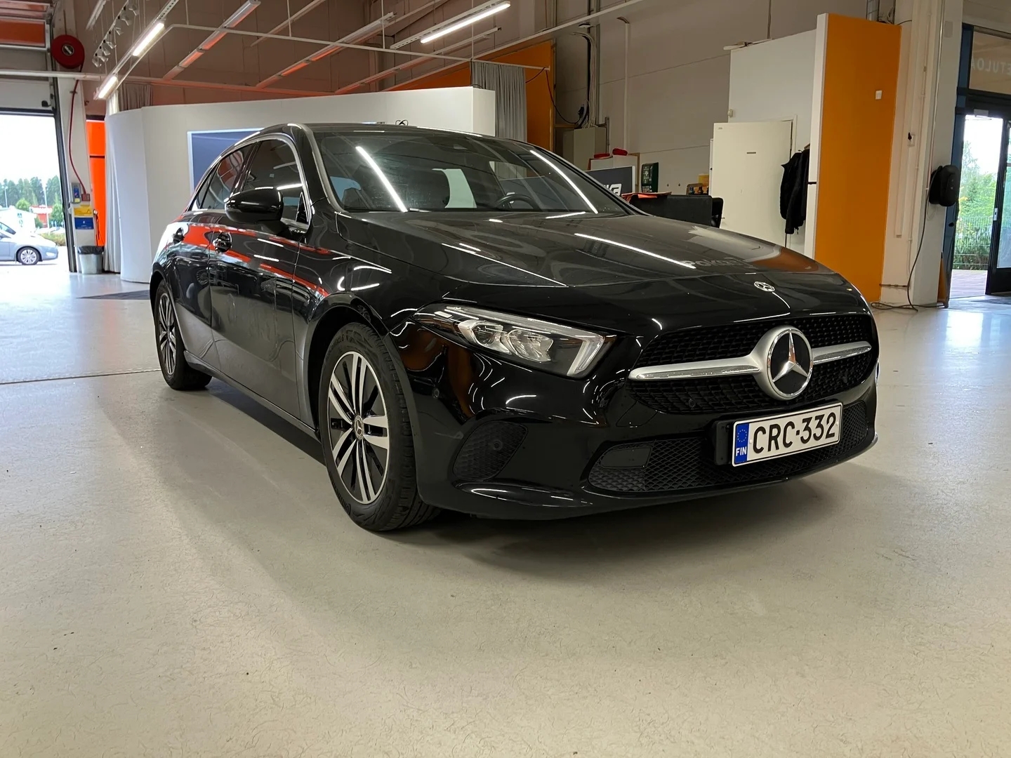 Car Image - 76dRhG1xkOKVwII6nL3oFS