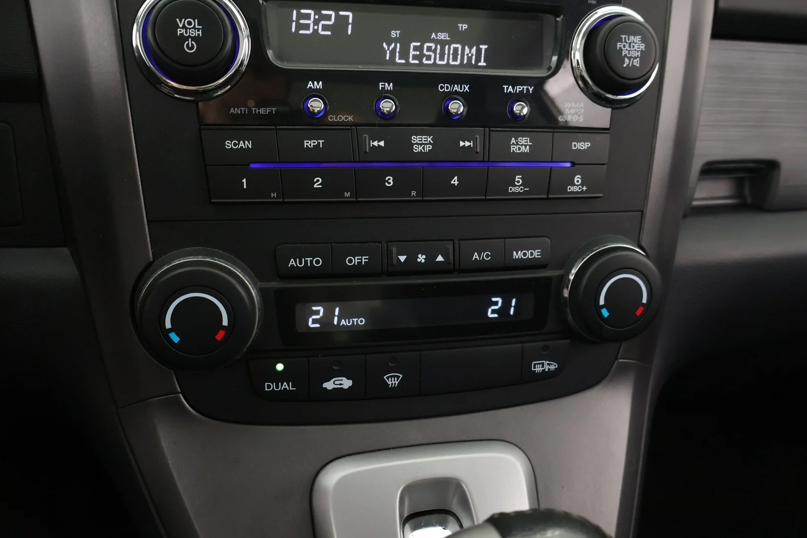 Car Image - 6f1BCJ9XiQvvRR33edd1VX