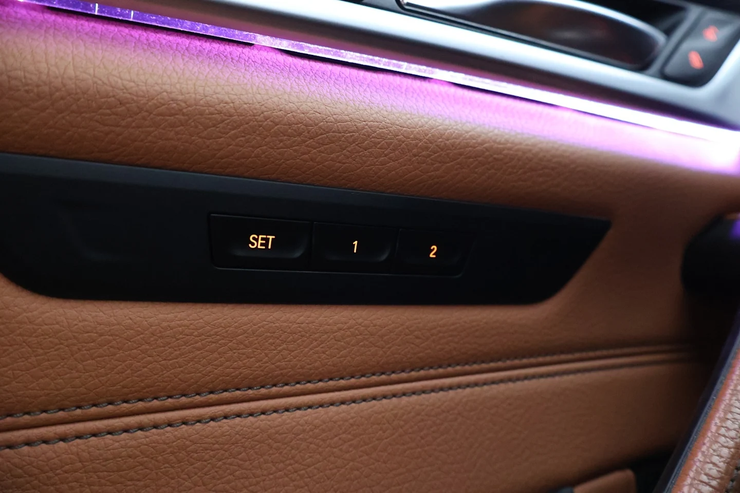 Car Image - 6zjOYggbvM9JO1jflRU1oH