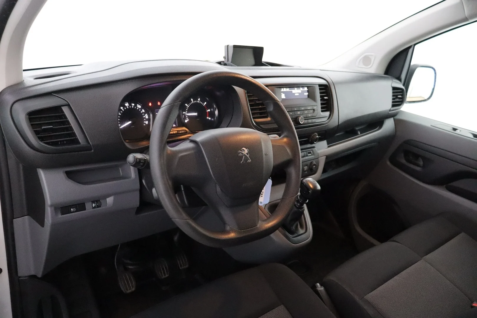 Car Image - 5U22fuOinJJvJ3gYC2J7kK