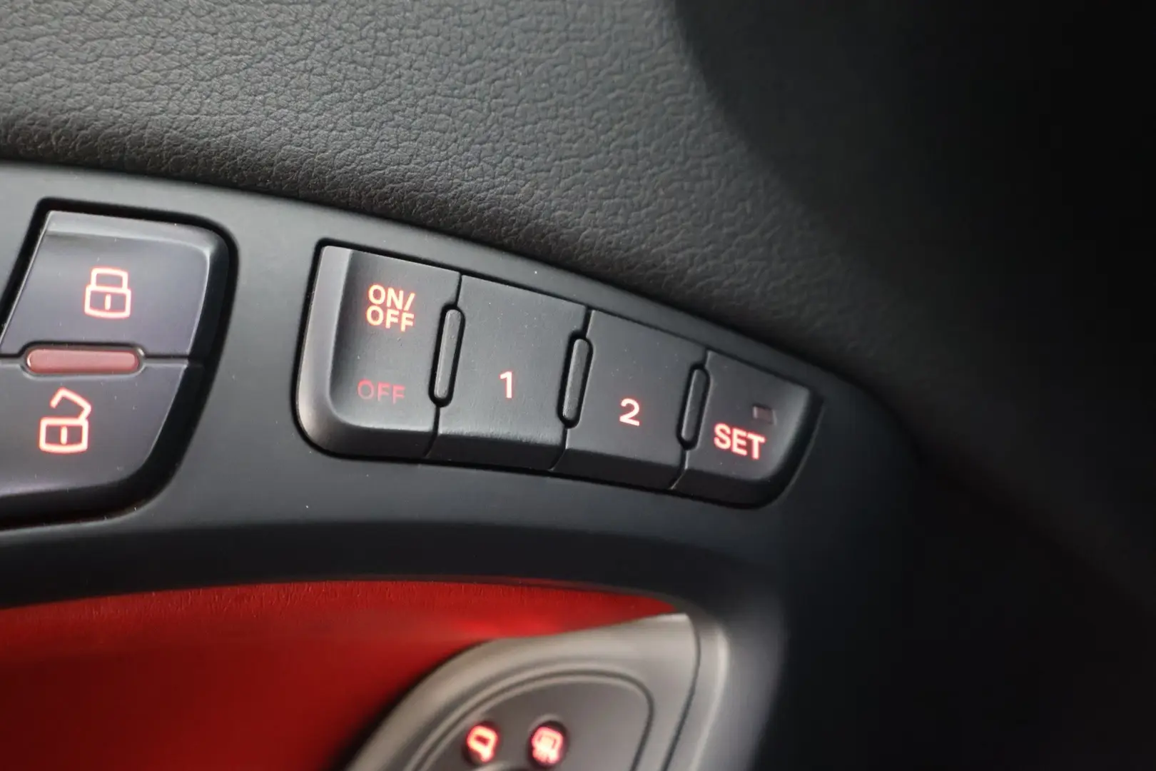 Car Image - 1pRZHCNhBtLaspfmhi3EHO