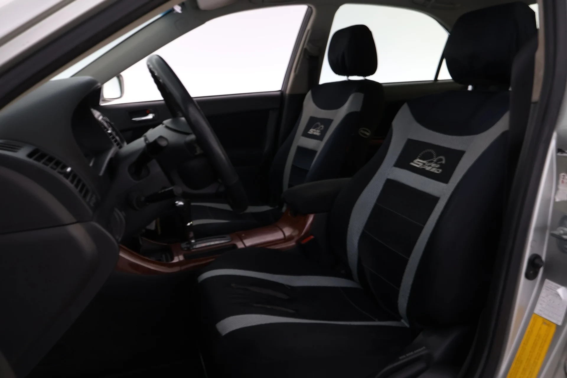 Car Image - 3rfJ7HW2PKmB9lzoXJnuSM