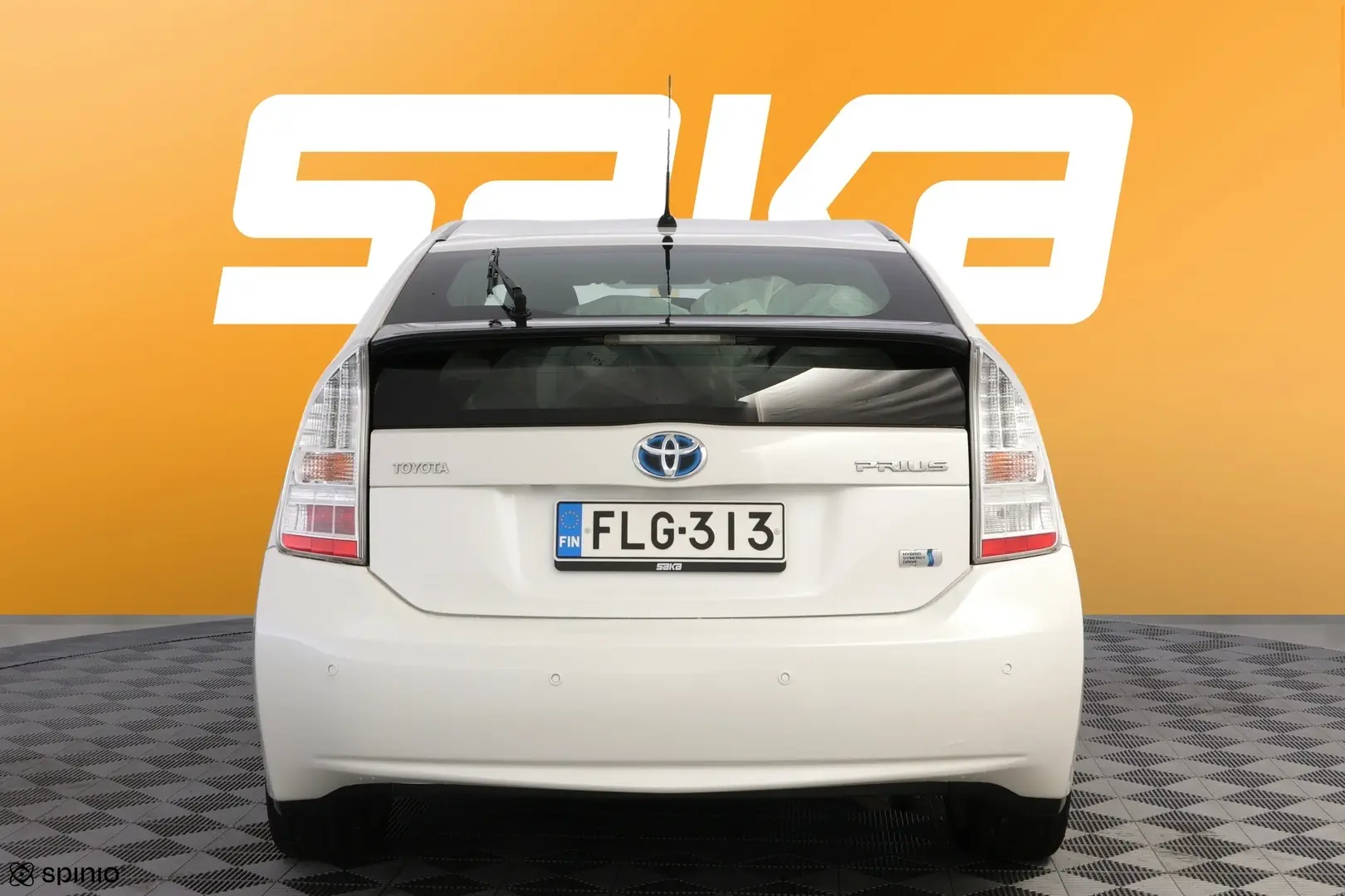 Car Image - 4P29le0nPDPRrOo1UHDXJM