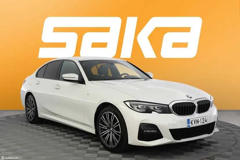 BMW 330
