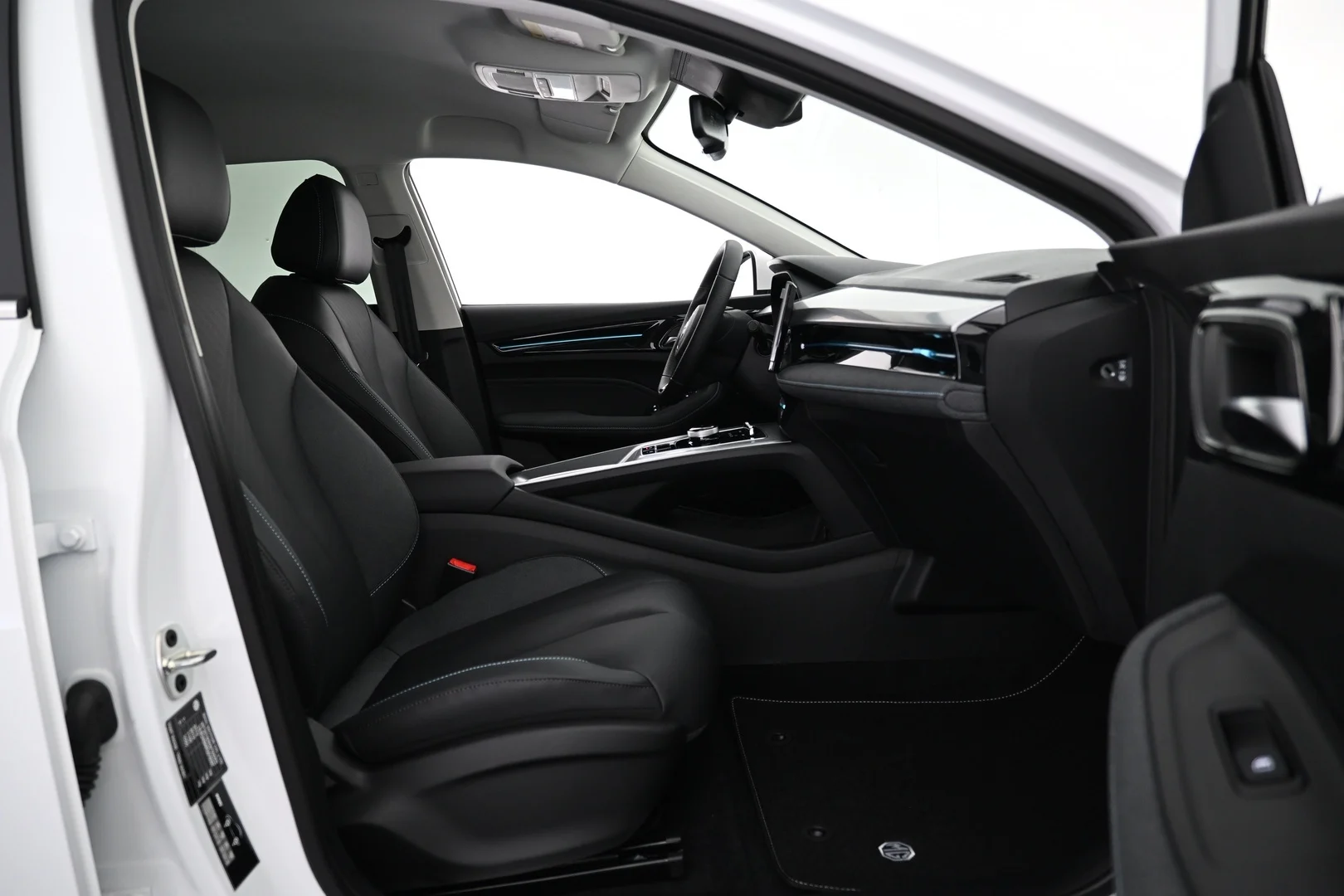 Car Image - 4OQcZHzOApk3KubxPy7KYs
