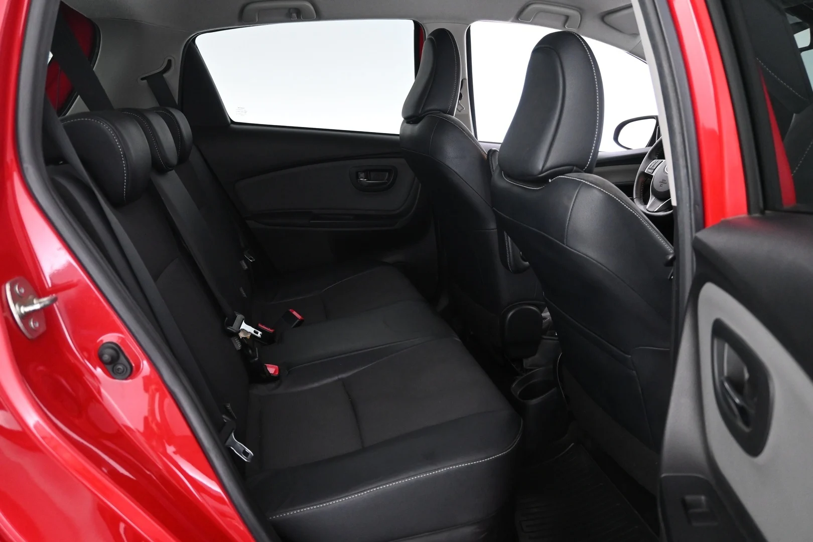 Car Image - 11JUFd6Nn9H8NOLw7Gaq3V