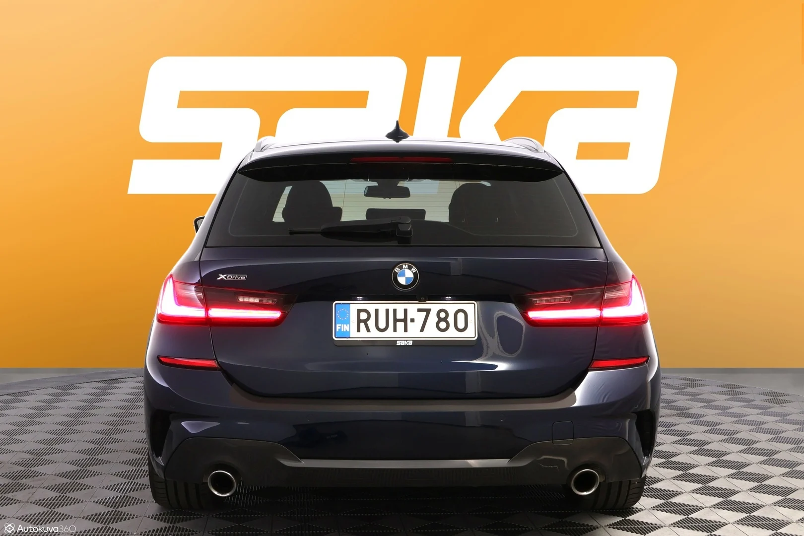 Car Image - 7b3zn3E0RXItEONkwFPrjv