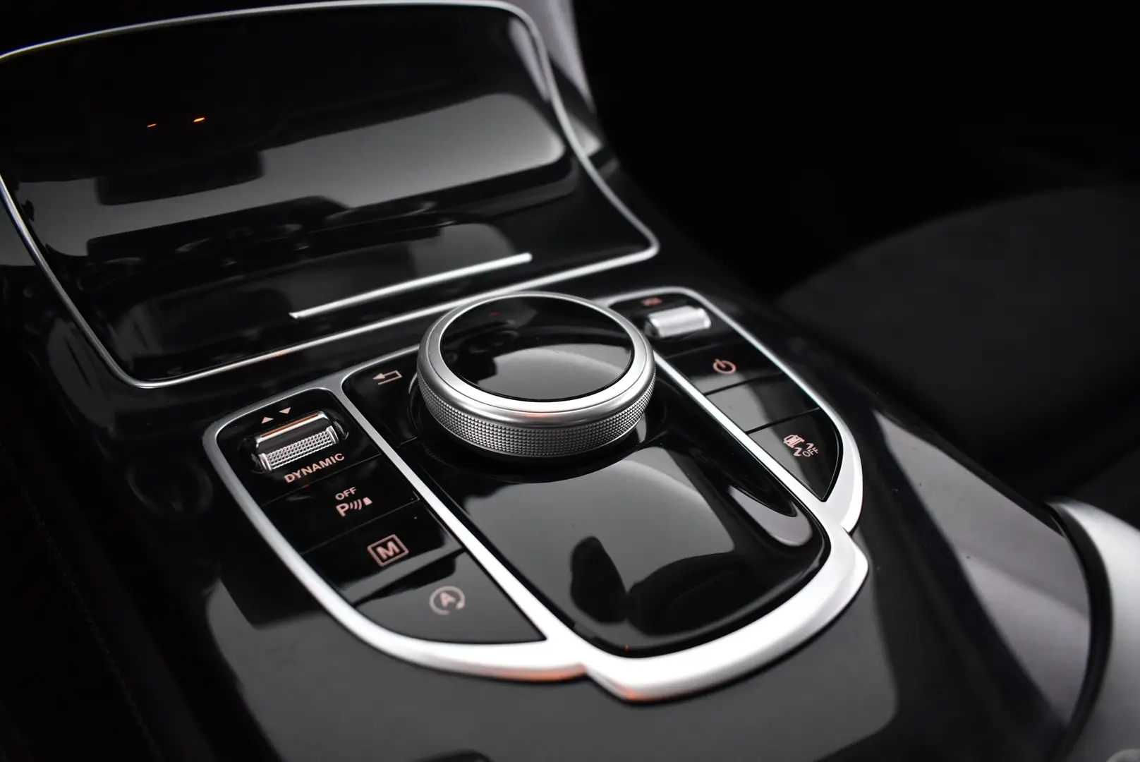 Car Image - 15VFgCm53a0Q9h3qtZnmO6