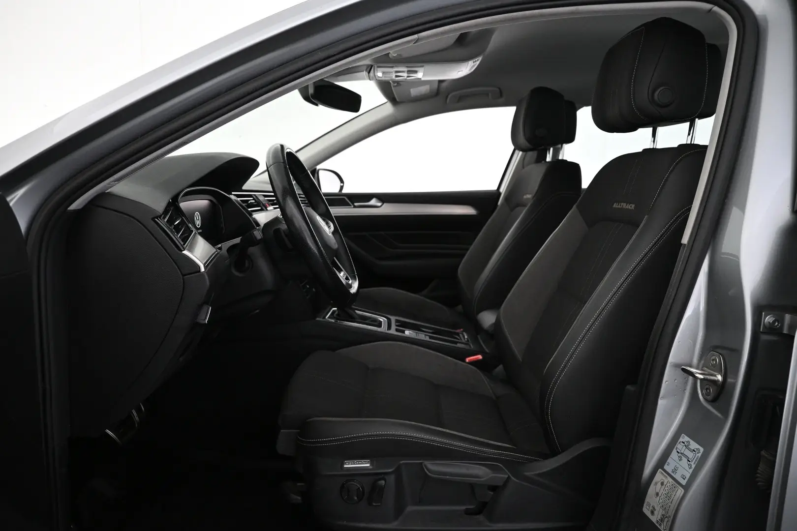 Car Image - 2JTnEZYd6C6Beq0T0ynYla