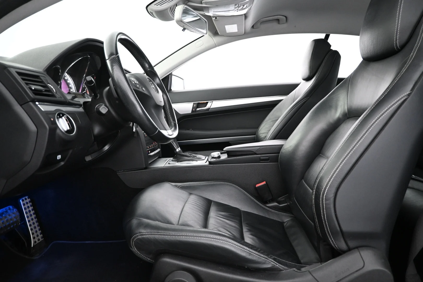 Car Image - 6Q1FhLl2etTAlYeC9n5cUZ