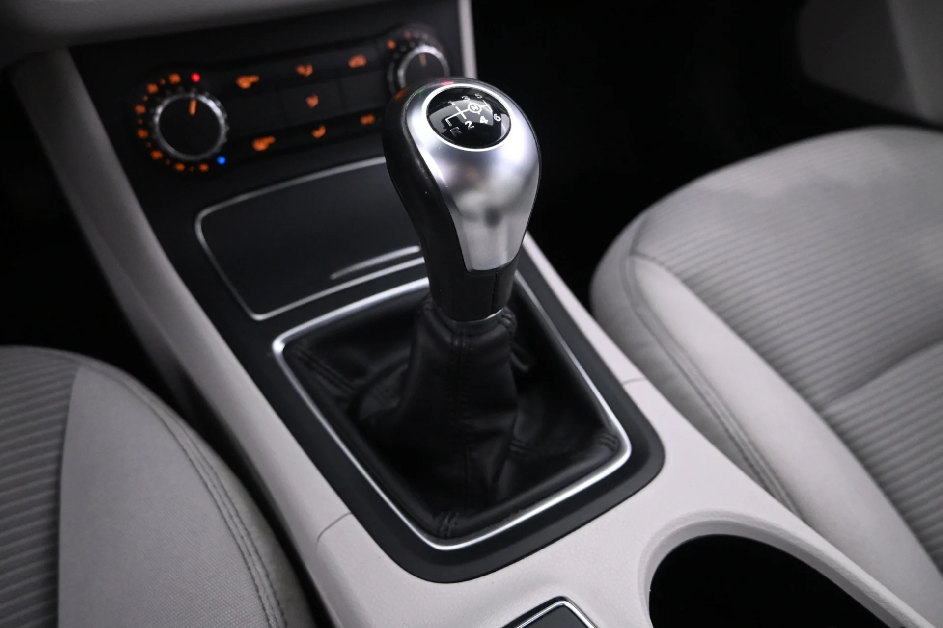 Car Image - 5DZvjDC3LMdWPYxJFfM13N