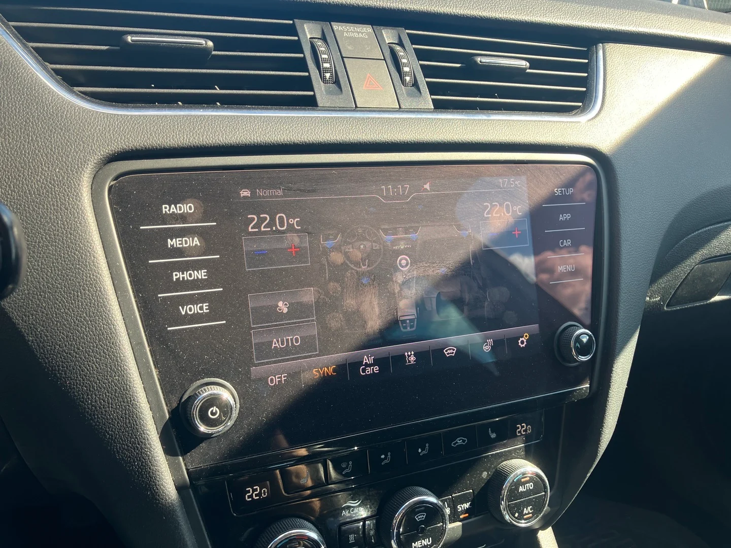 Car Image - 6Wi0IzmUYYn4NZwi6ZUrgv