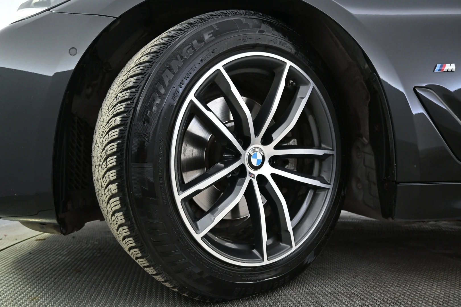 Car Image - 4JdnKGdgCzvqe2XwPlKheO